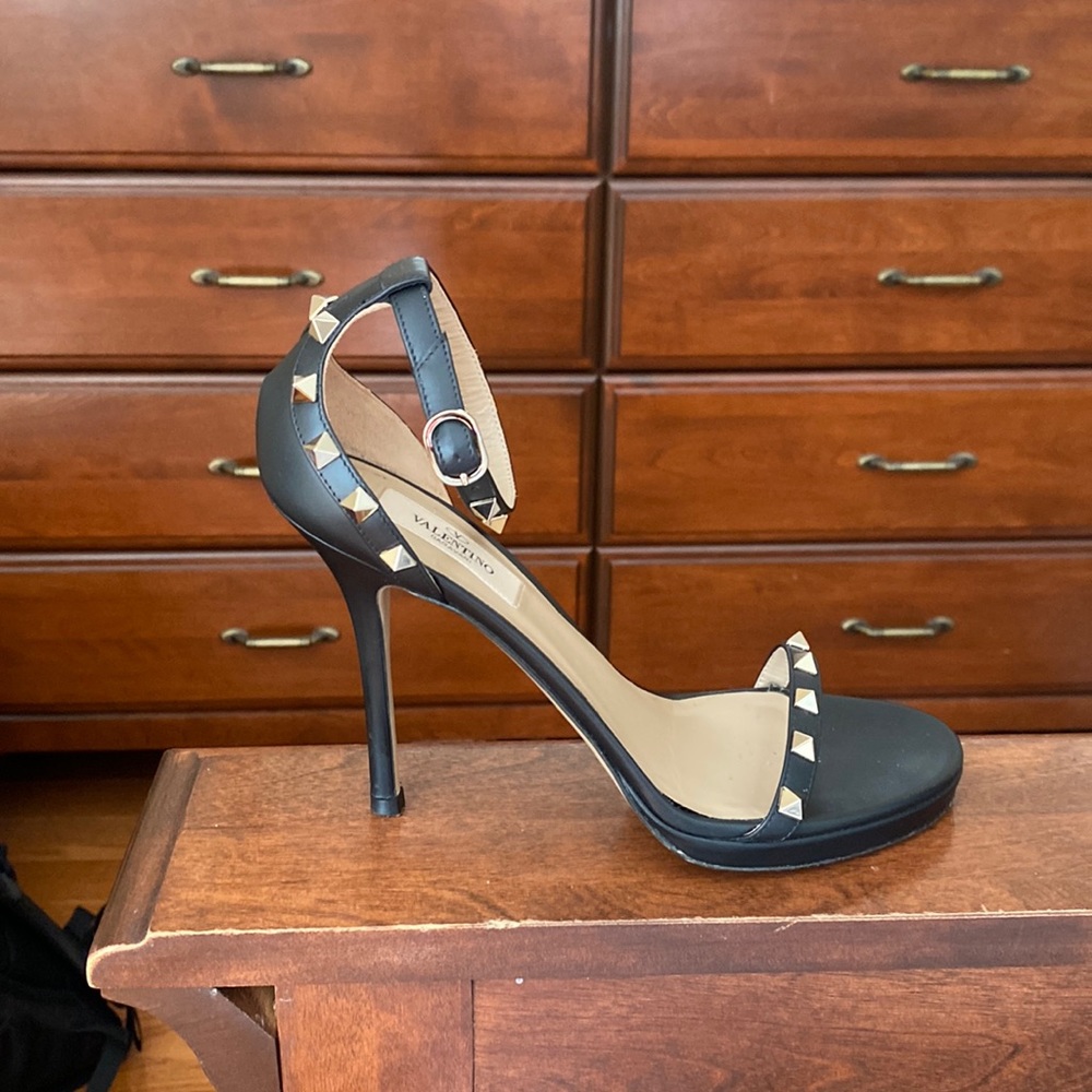 Valentino, black heels